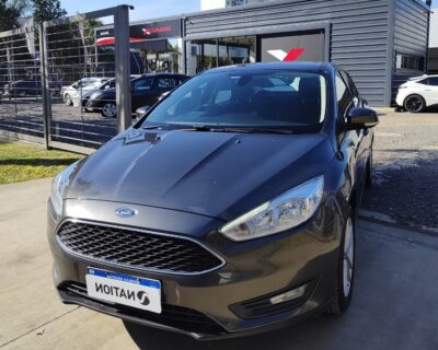 Ford Focus 4p 1.6l N Mt S 2017