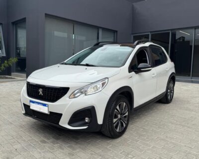 Peugeot 2008 In Concert 1.6 115 Cv M/t 2020