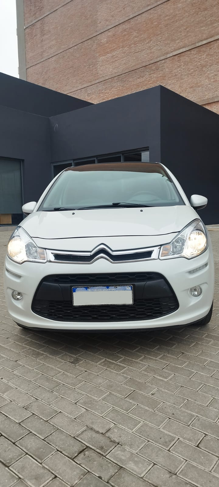 Citroen C3 Vti 115 Feel Am18 2017 - Imagen 2