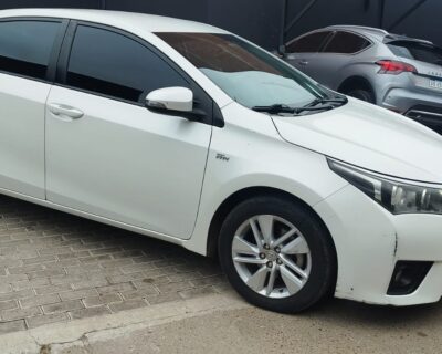 Toyota Corolla Xei Mt 2015