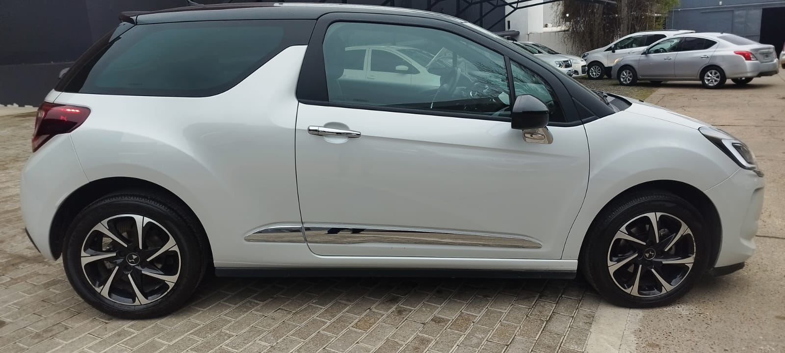 Ds 3 Puretech 110at6 So Chic 2019 - Imagen 5