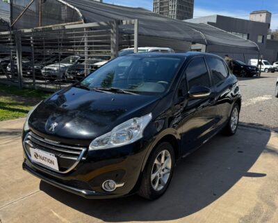 Peugeot 208 Allure Touchscleen 1.5 2015