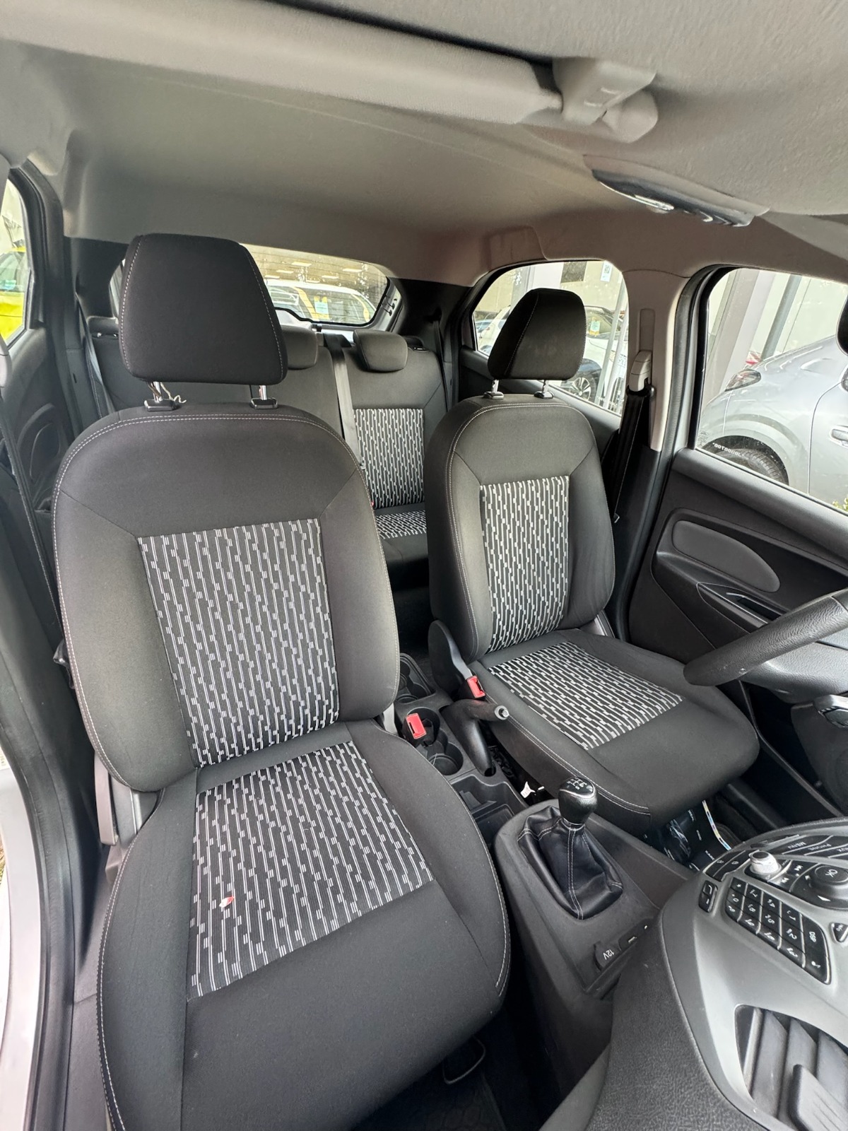 Ford Ka Se 1.5l 2018 - Imagen 8